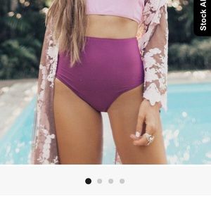 ISO albion fit plum high waisted bottoms